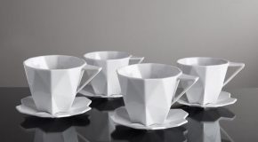 Set 4 geometrických šálků na kávu s podšálkem