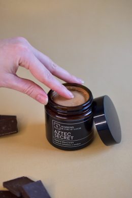Šlehaný tělový krém s pravou čokoládou Aztec secret